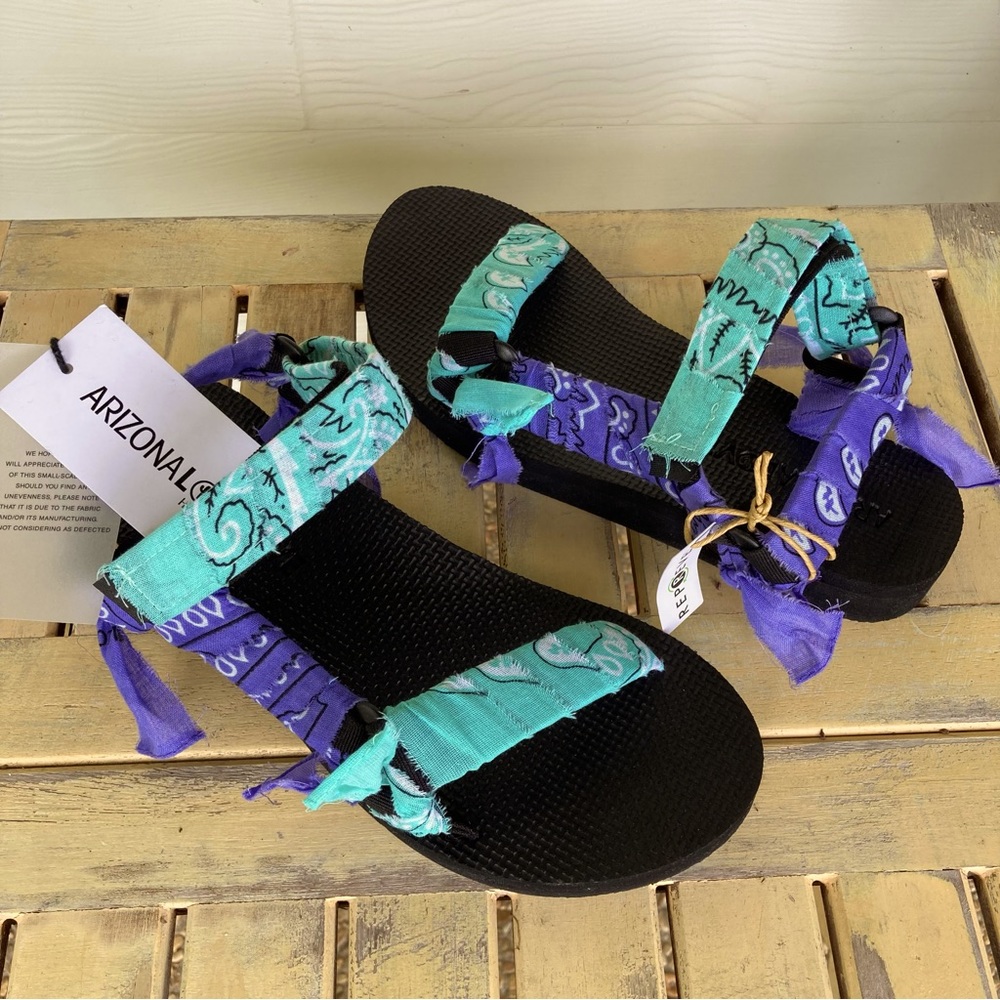 Arizona Love Trekky Sandals NWT